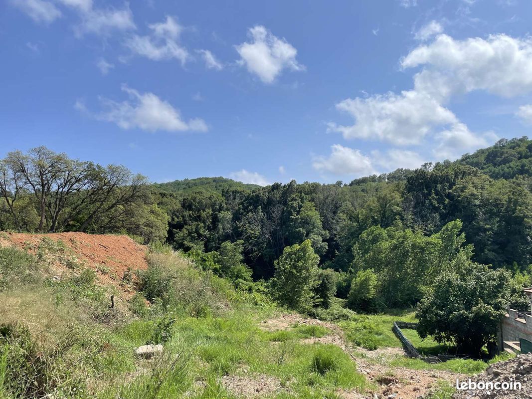 Terrain 1265 m² · à Penta-Di-Casinca · 1 265 m² · 118 000 €