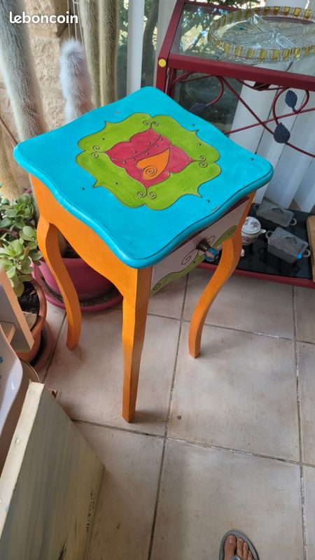 Table de chevet (image 2)