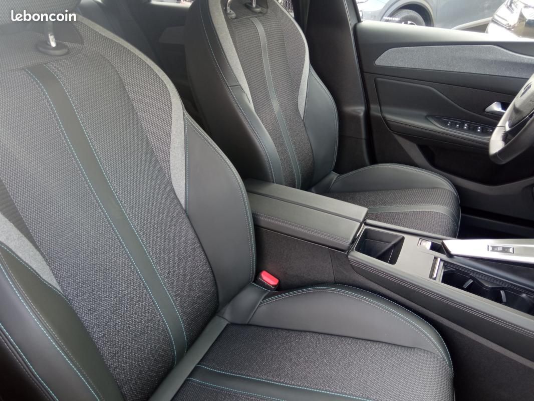 Peugeot 308 SW BlueHDi 130ch S&S EAT8 Allure (image 9)