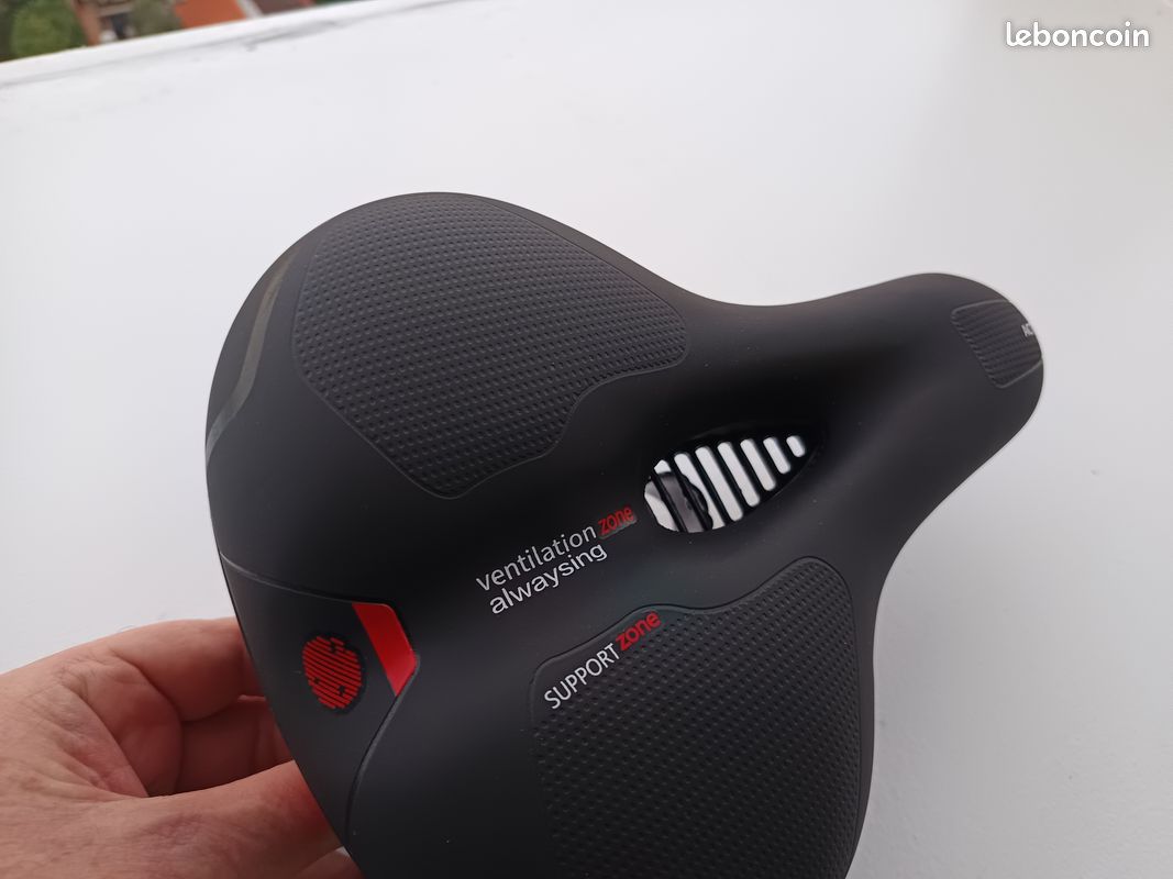 Selle Vélo ACTIVE RUSH Kevlar - Grise/rouge/verte, Neuve Sous Emballage