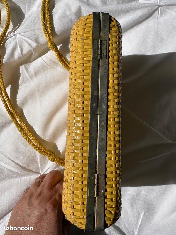 Sac à main jaune vif en rotin💛vintage années 60 (image 5)