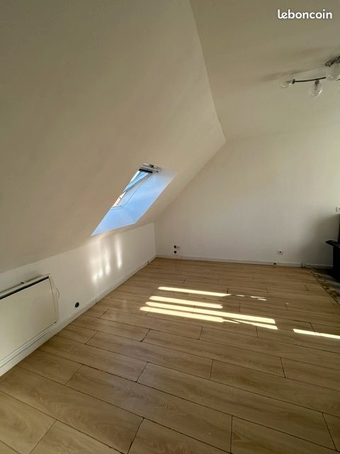 Appartement 1 pièce 19 m² · à Villeneuve-sous-Dammartin · 19 m² · 550 €/mois