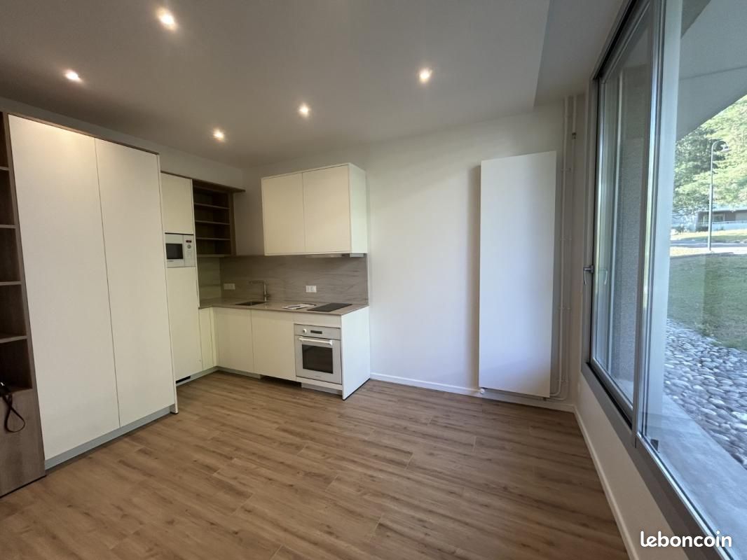 Appartement 1 pièce 29 m² · à Meylan · 29 m² · 657 €/mois