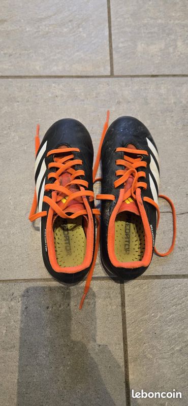 Chaussures Foot Adidas Predator Taille 33 (image 4)