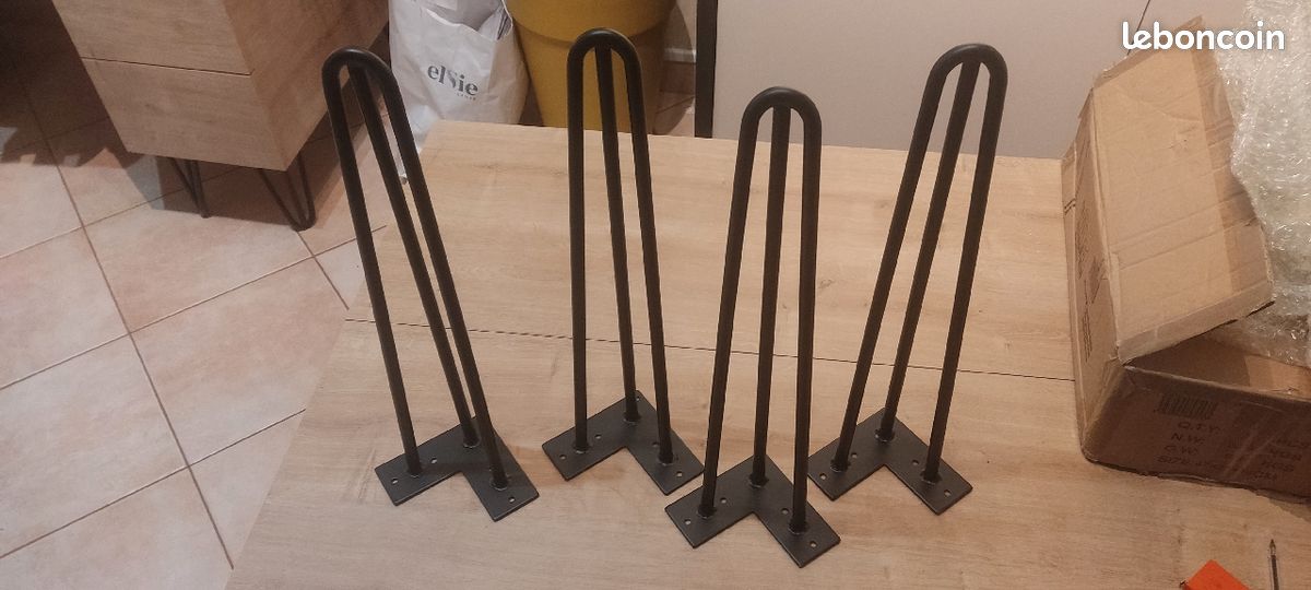 Pied de meuble fer forgé 45cm (image 1)