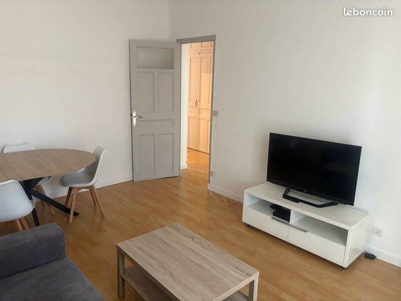 Appartement 2 pièces 57 m² · à Marseille · 57 m² · 800 €