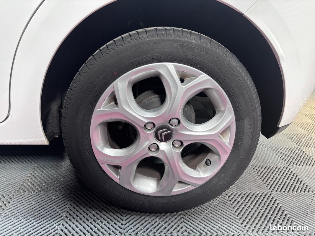 CITROEN C3 VTi 82ch Collection - Suivi Complet / Distribution OK (image 23)