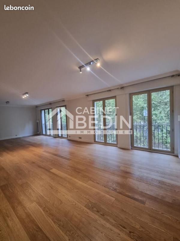 Appartement 4 pièces 117 m² · à Bordeaux · 117 m² · 2 155 €