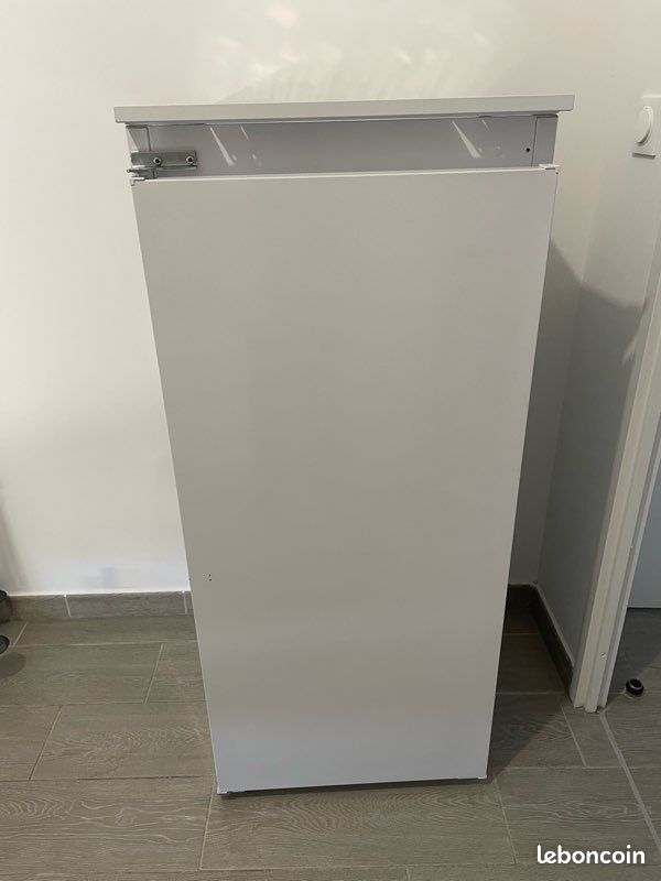 Réfrigérateur Hotpoint Ariston – fonctionne parfaitement (image 4)