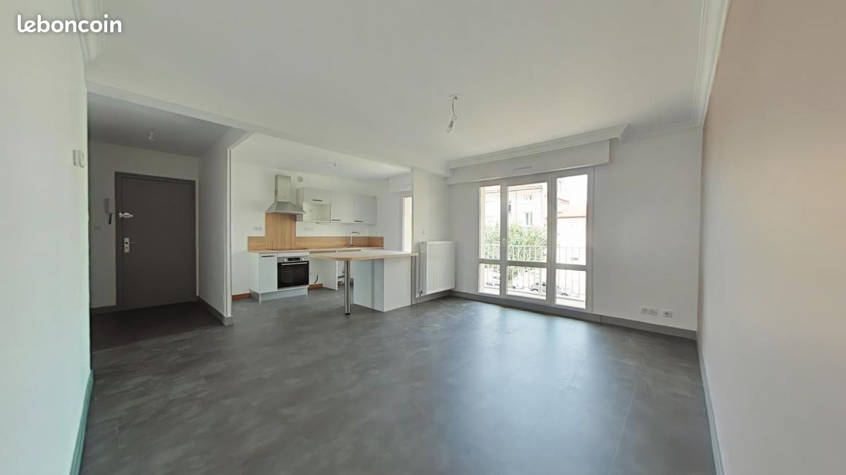 Appartement 4 pièces 76 m² · à Saint-Genest-Lerpt · 76 m² · 730 €/mois