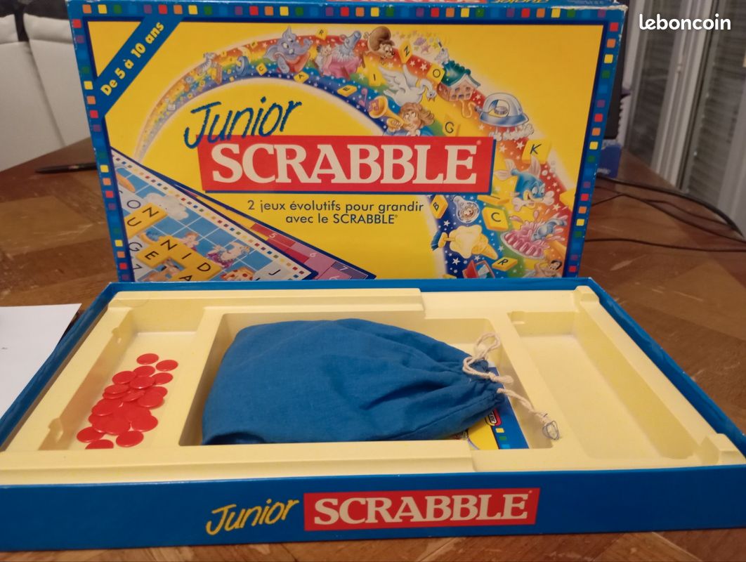 Scrabble junior (image 1)