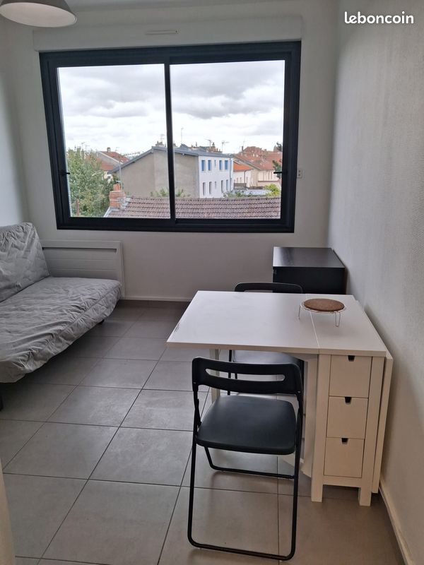 Appartement 1 pièce 20 m² · à Reims · 20 m² · 440 €/mois