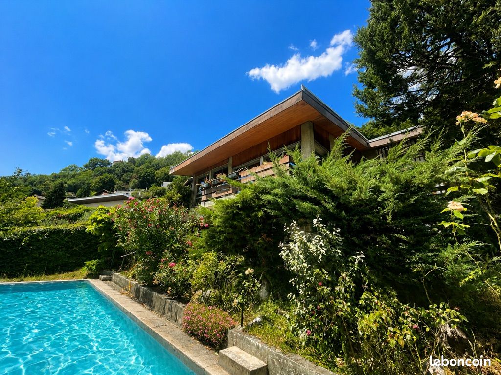 Maison 6 pièces 208 m² · à Corenc · 208 m² · 750 000 €