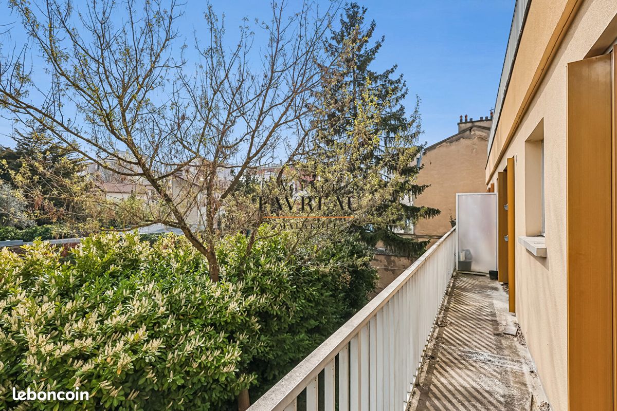 Appartement 2 pièces 46 m² · à Malakoff · 46 m² · 325 000 €