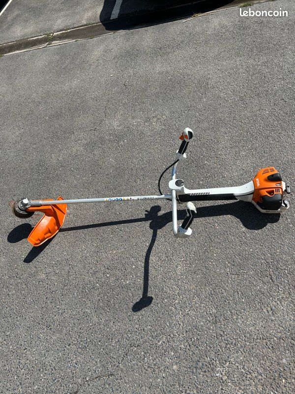 STIHL FS 410 C – très bon état (image 4)