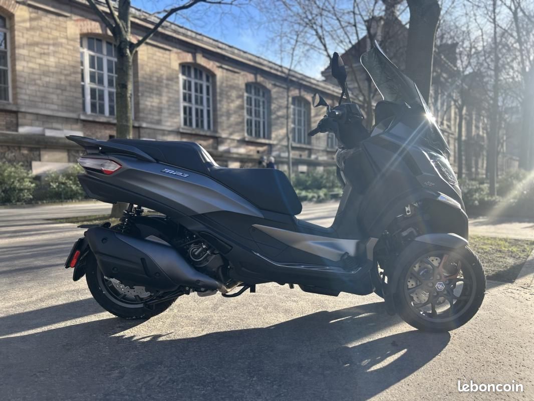 Piaggio MP3 530 HPE EXCLUSIVE GARANTIE 5 ANS LEASING NEUF (image 4)