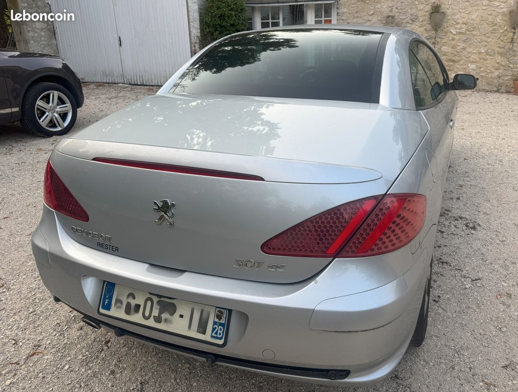 Peugeot 307 coupé cabriolet 110 CV - Voitures