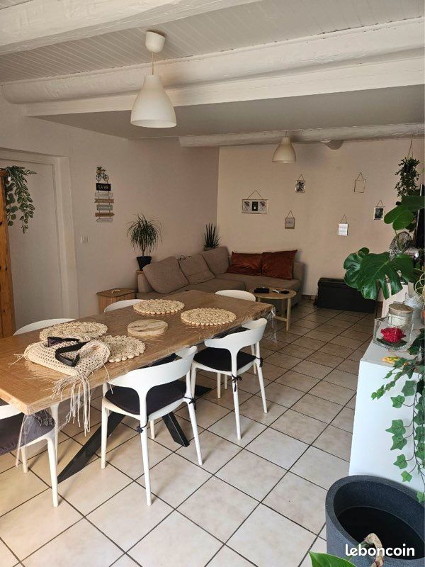 Appartement 3 pièces 76 m² · à Saint-Max · 76 m² · 590 €