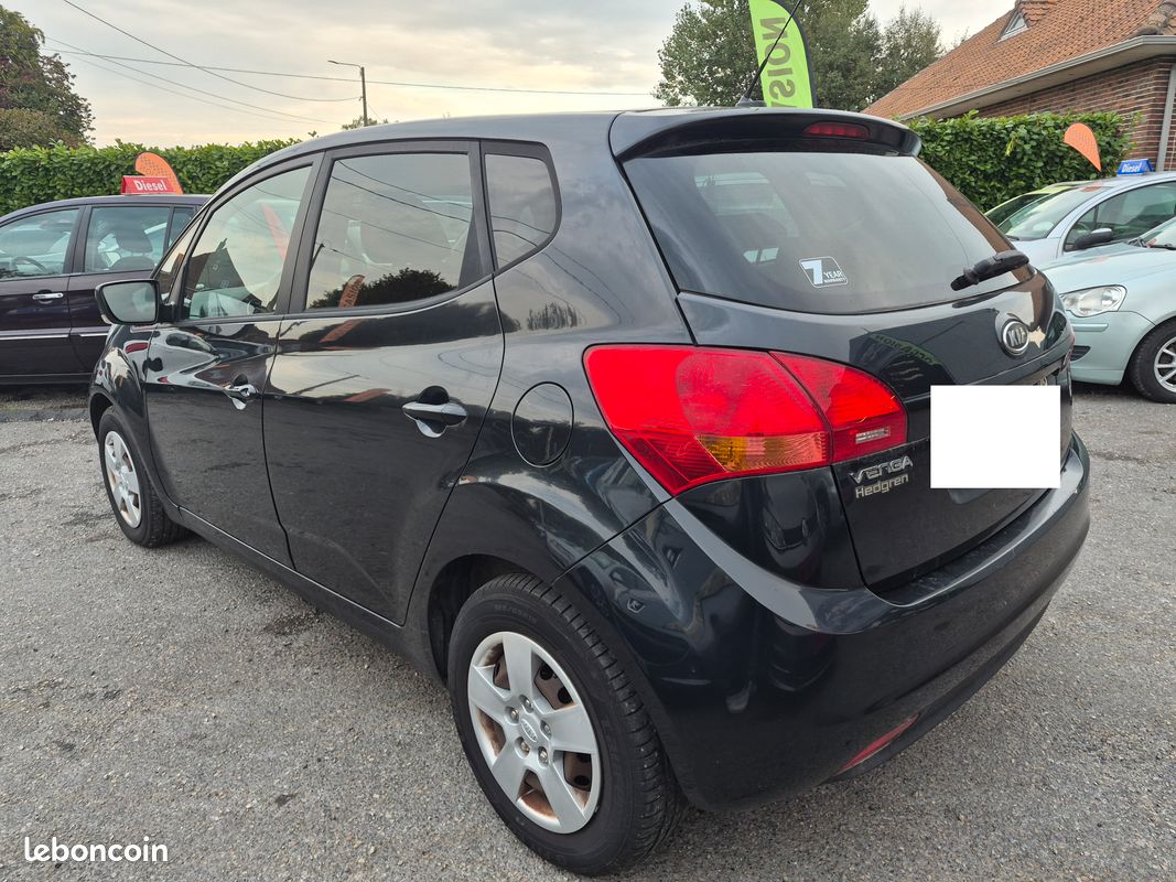 Kia venga Diesel 90ch gps / toit panoramique finition evoque garantie 6 mois (image 4)