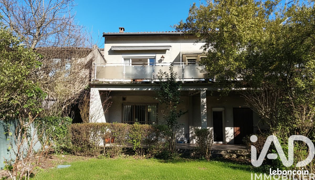 Maison 6 pièces 130 m² · à Moissac · 130 m² · 185 000 €