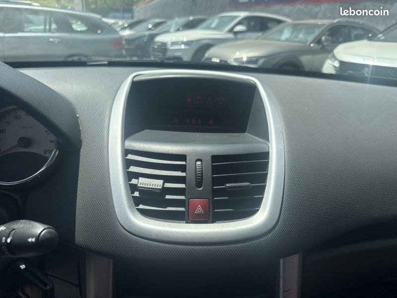 Peugeot 207 SW 1.6 HDI FAP BUSINESS (image 19)