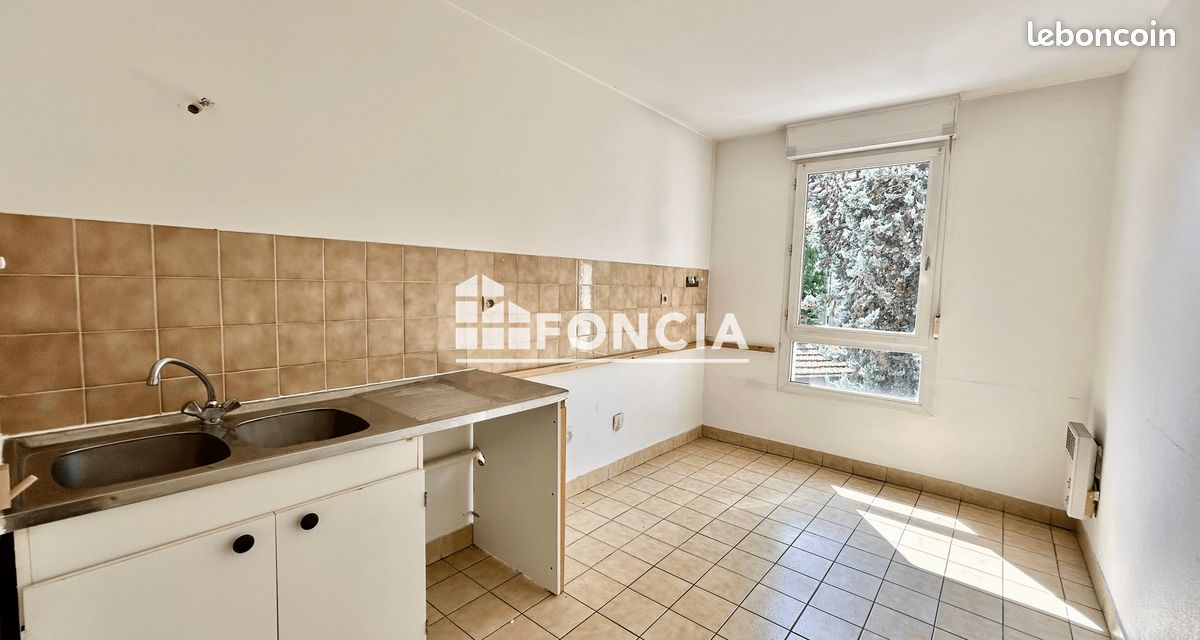 Appartement 3 pièces 64 m² · à Lyon · 64 m² · 944 €