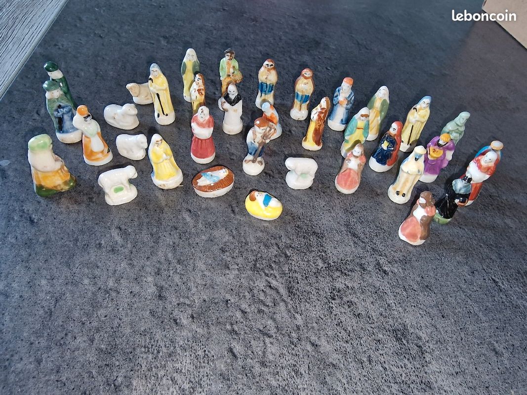 SÉRIE FÈVES RELIGIEUSES EUR 10,50 - FR