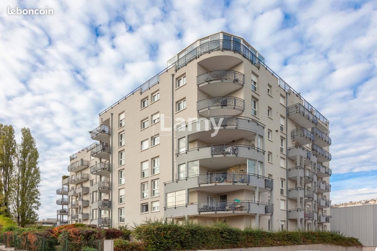 Appartement 3 pièces 78 m² · à Besançon · 78 m² · 199 000 €