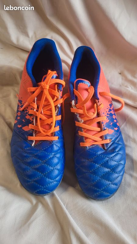Crampons Diadora Forza MD – Orange Et Bleu, Taille 3 Jeunesse, Occasion