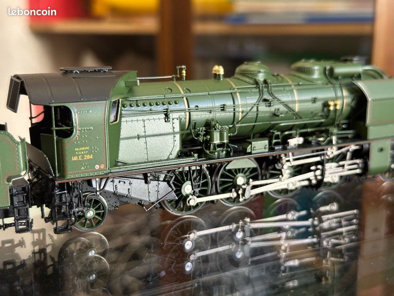 Locomotive Vapeur 141 R 1187, Tender Fuel Grande Capacité, Roues Boxpok Vert Sncf Ep Iii