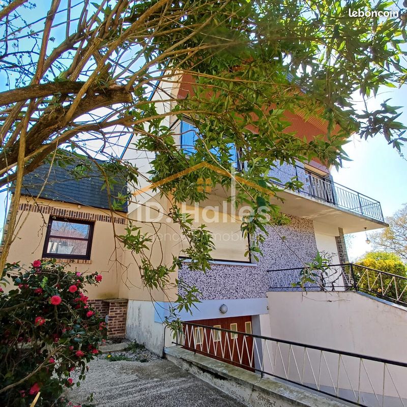 Maison 5 pièces 136 m² · à Congrier · 136 m² · 128 500 €