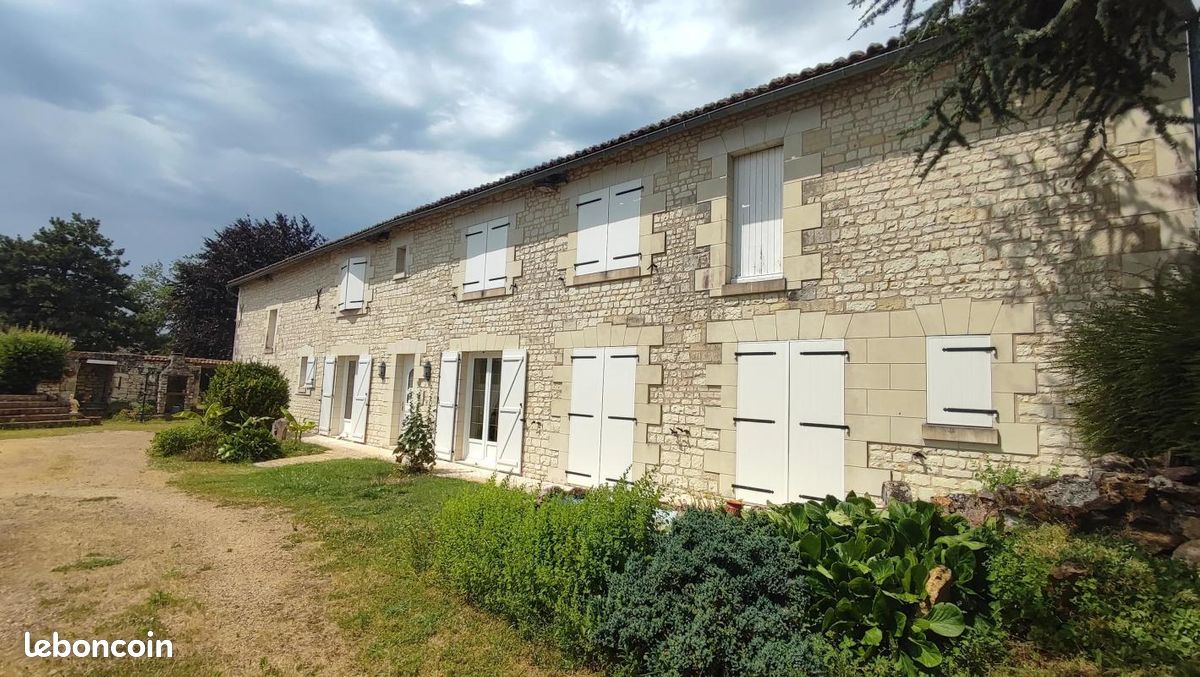 Maison 5 pièces 180 m² · à Loudun · 180 m² · 232 000 €