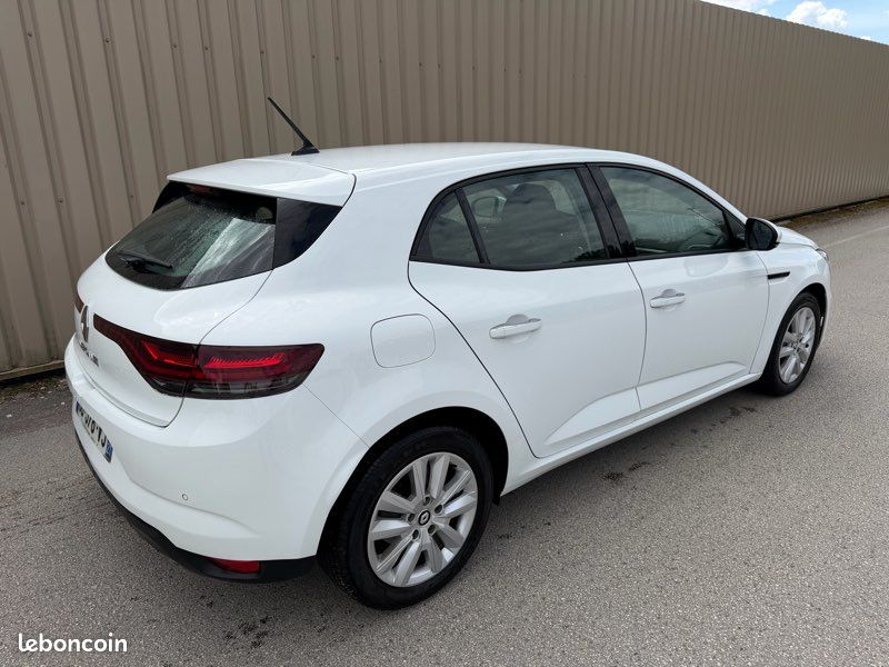 Renault Mégane 4 IV phII 1.5 Blue dci 115cv Bvm6 Business intens / 1*main / Led CarPlay / 5 places / 2022 / 153.000km / révision distribution effectuée / c.t ok / 12.490e Garantie 3 mois (image 4)