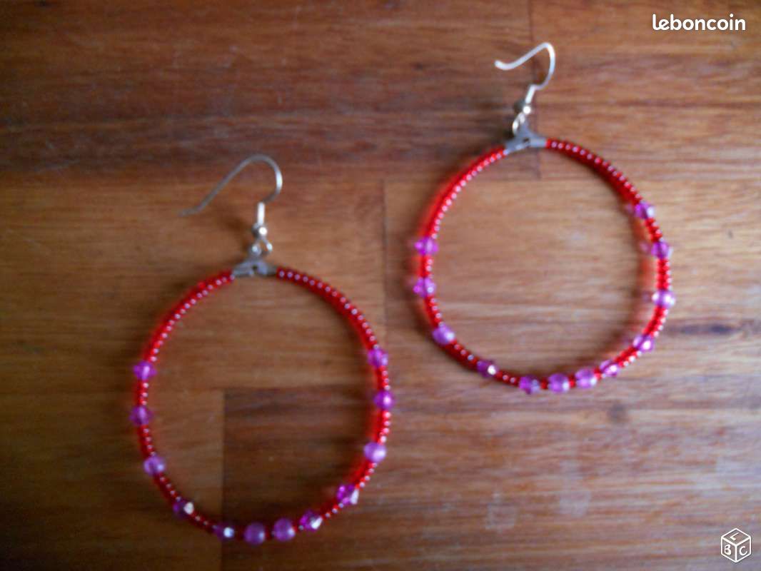 Créoles fantaisie rose fuschia en perles (image 1)