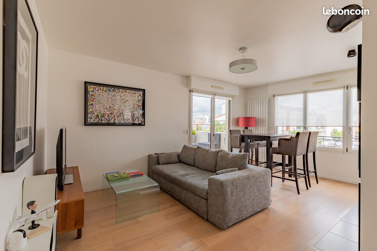Appartement 2 pièces 45 m² · à Courbevoie · 45 m² · 350 000 €