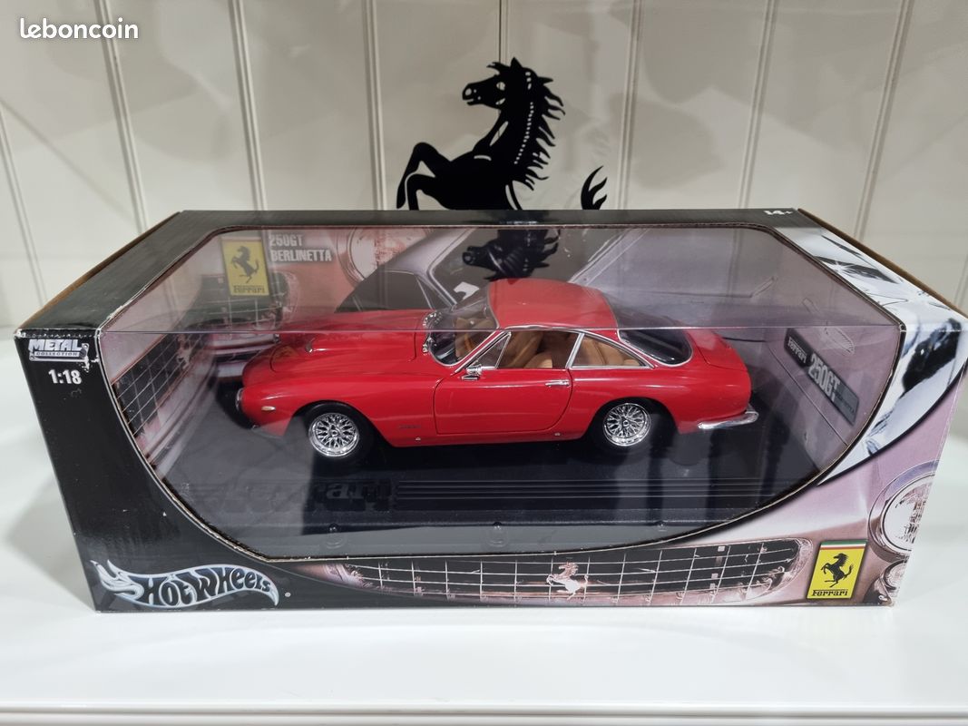 Cette Ferrari 250 LM a été vendue à un prix record