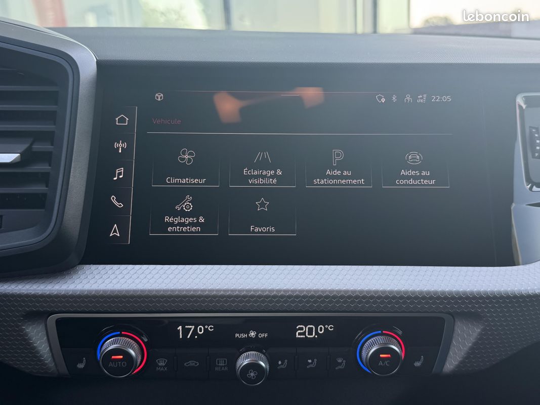 AUDI A1 Sportback 30 TFSI 116 ch S tronic 7 S Line (image 26)