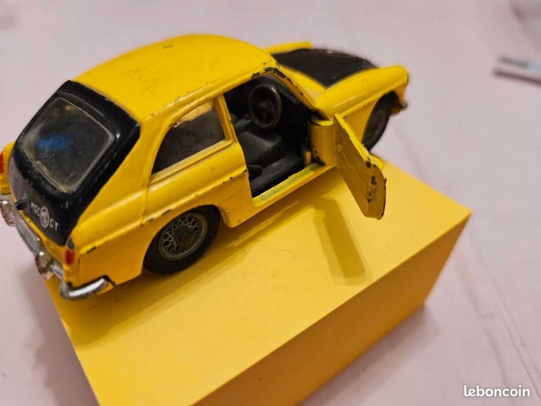 Corgi: A boxed Corgi Toys, MGC G.T. Competition Model #2, Reference No