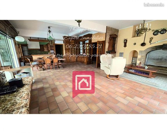Appartement 5 pièces 185 m²