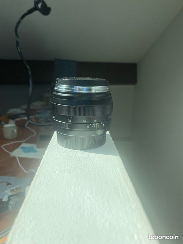 ZEISS Planar T* 50mm f/1.4 ZF - Monture Nikon d'occasion