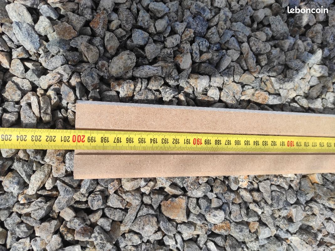 Plinthes en medium couleur bois clair (image 4)