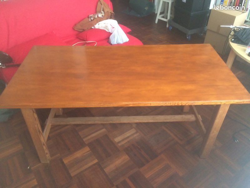 Bureau (image 1)
