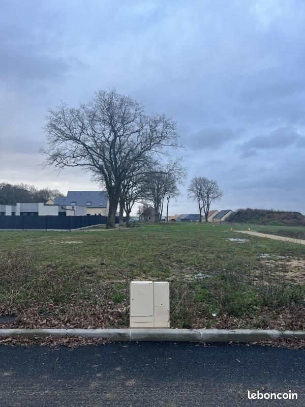 Terrain 428 m² La Fleche · à La Flèche · 32 001 €