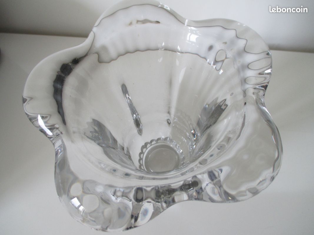 Vase tulipe ancien en verre vintage (image 2)