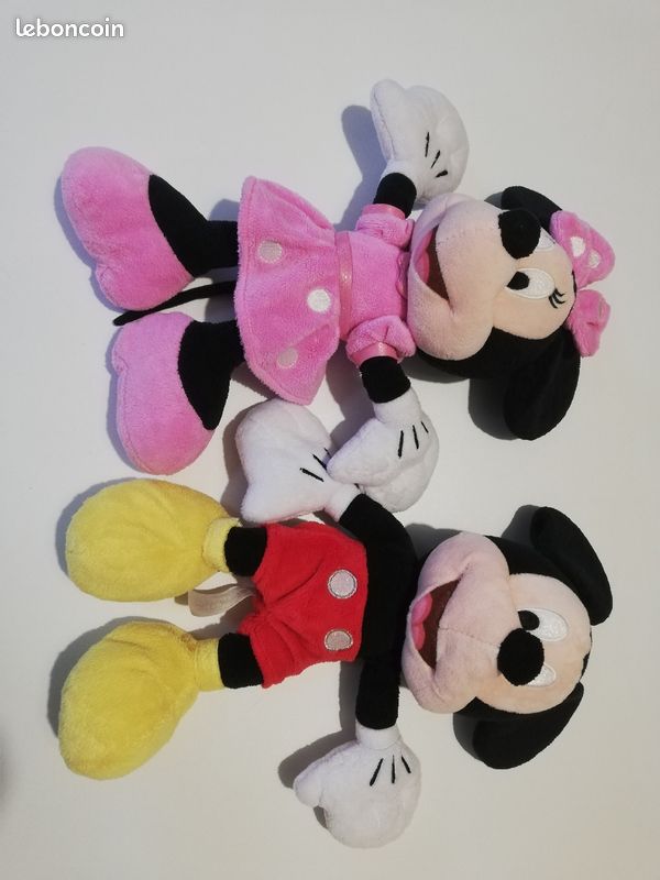 Lot peluches mickey et minnie (image 1)