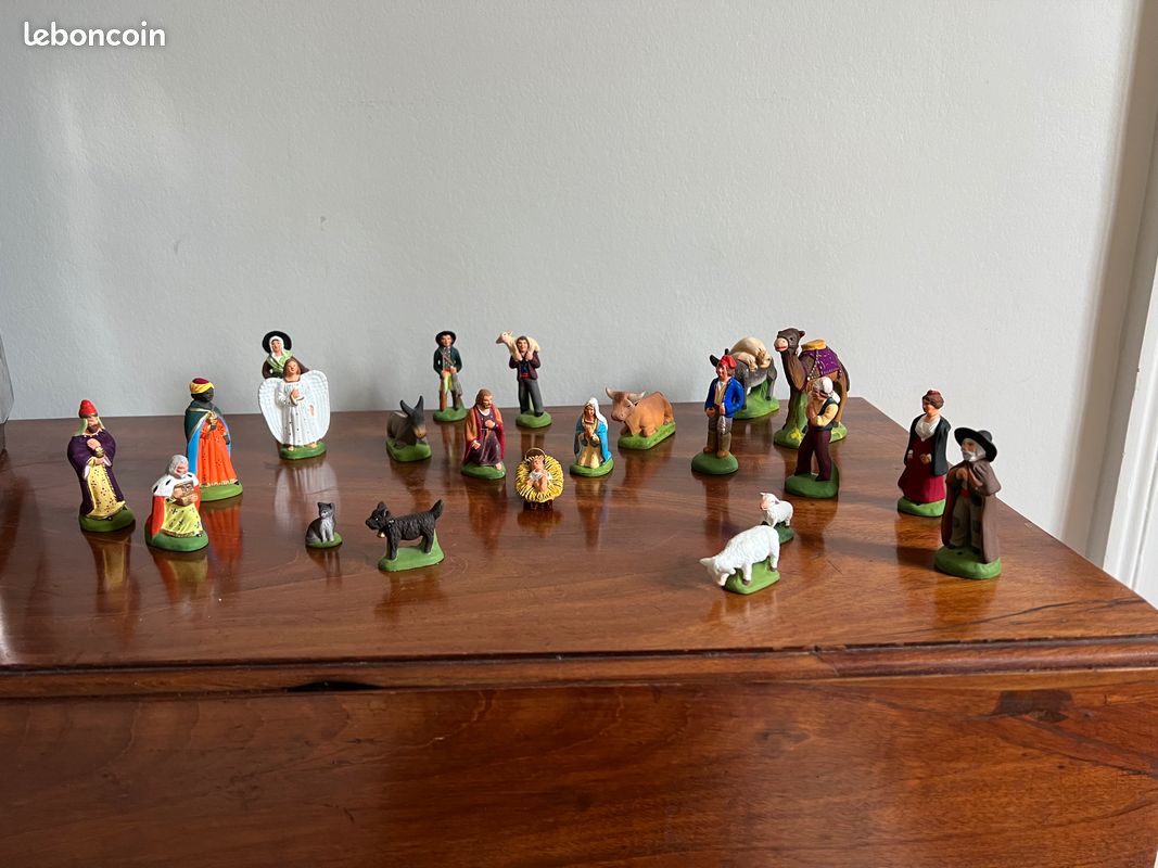 Vends crèche Marcel Carbonnel 7cm en parfait état (23 pièces) (image 1)
