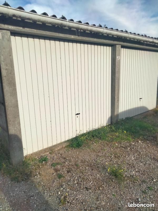 Garage/box Etaples · à Étaples · 63 €/mois