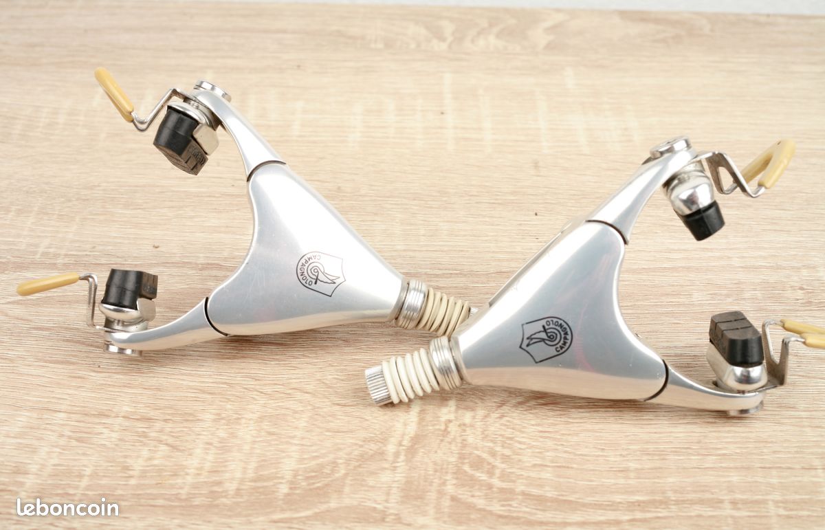 Etriers de freins campagnolo C-record delta - Équipements vélos
