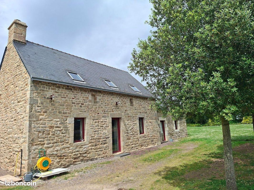 Maison 155 m² · à Locunolé · 155 m² · 280 530 €