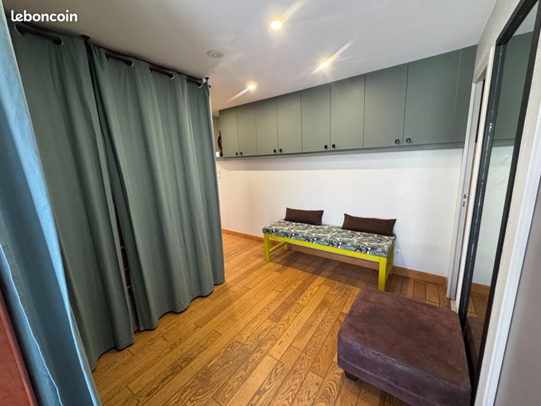 Maison 6 pièces 177 m² · à Landivisiau · 177 m² · 333 000 €